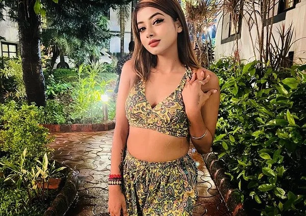 Real Hot Girls – (( 9667753798 )) Call Girls In Nehru Place Delhi