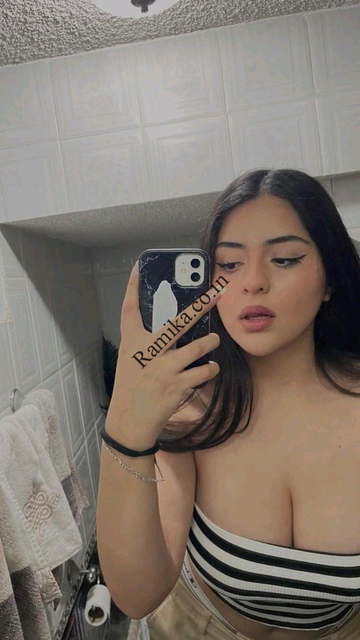 Call Girls In Shalimar Bagh Delhi ꧂(9643900018) Escort Service