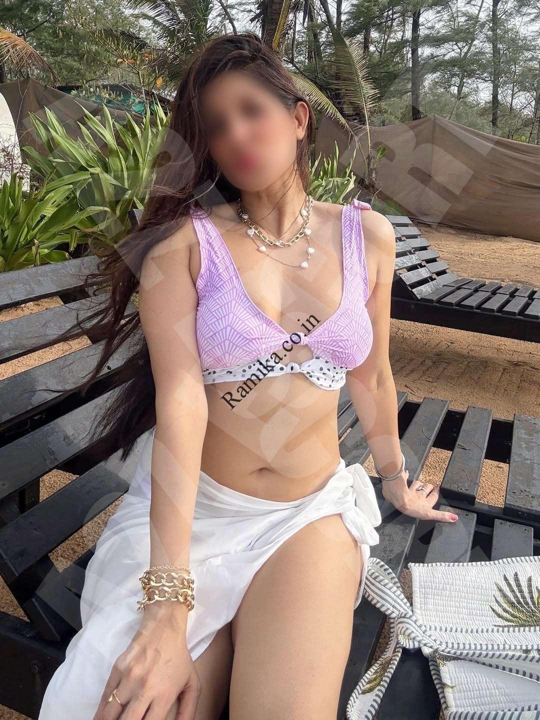 Call Girls In Connaught Place – Delhi (9711233777) Escort