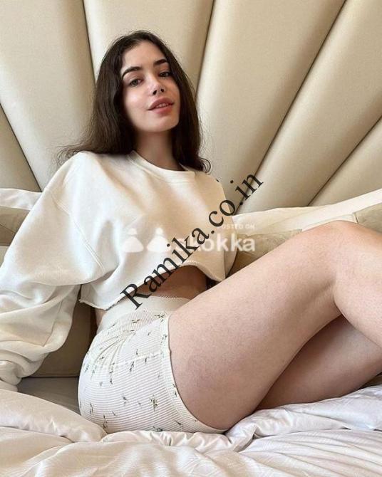 Call Girls In Chhatarpur Delhi Escorts Service 9220910337