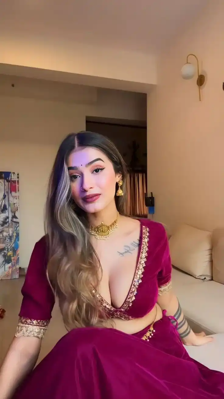 Call Girls in East Vinod Nagar 9311601034 EscorTs ServiCe Delhi