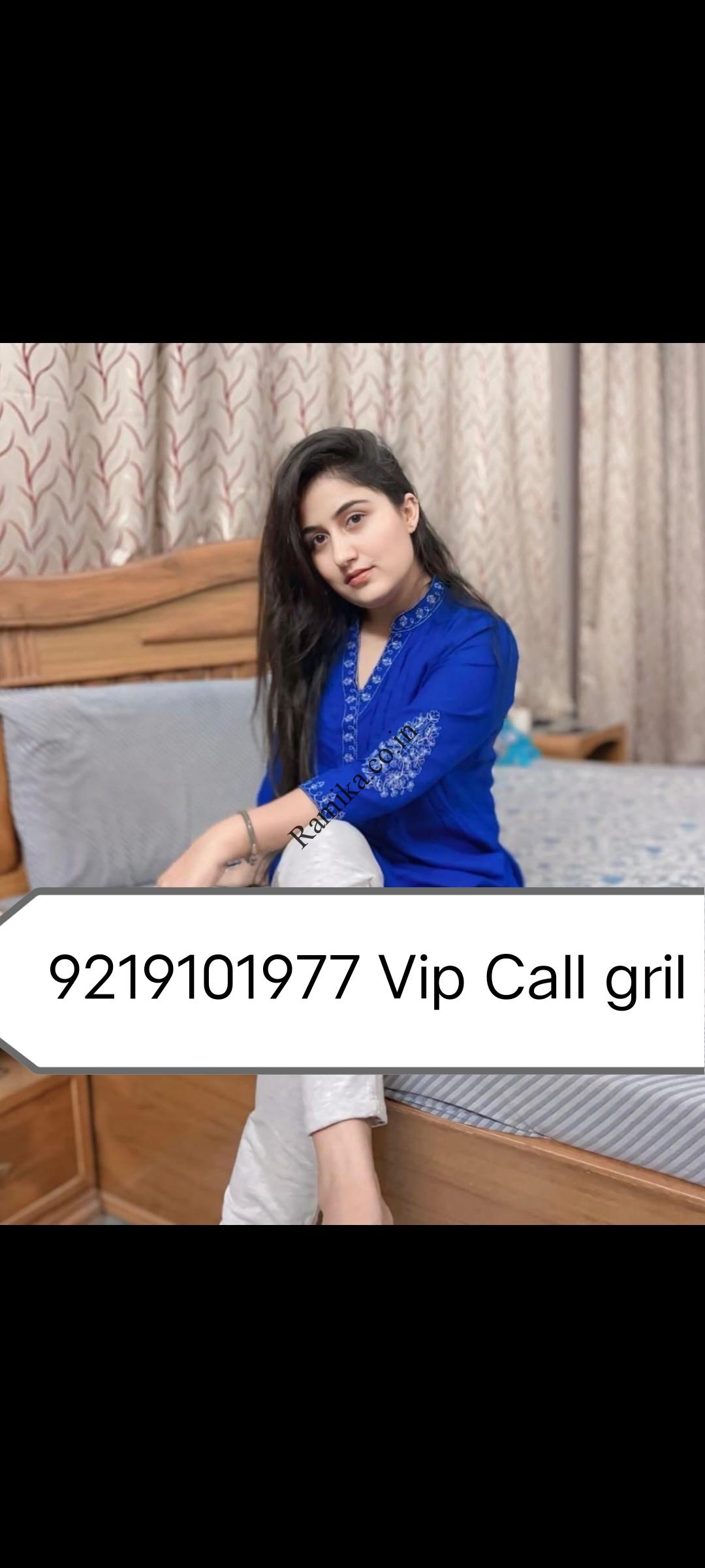 Low price 100% genuine 👥 ☎️𝟵𝟮𝟭𝟵𝟭𝟬𝟭𝟵𝟳𝟳sexy VIP call girls are provided👌safe and secure service .call 📞,,24 hours � ACTIVE About me