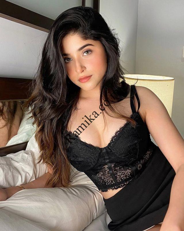 Call Girls In Panchsheel Enclave 9711014705 Escort Service