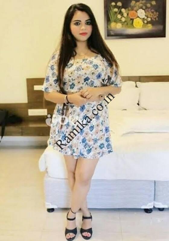 Book 1OO% Real Meet Call Girls in New Friends Colony Delhi and Escort Services 9990010547