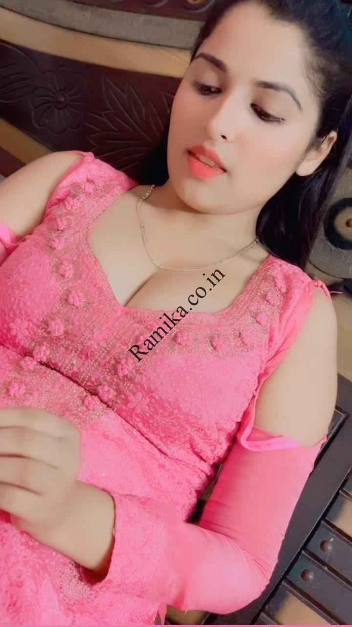 Call Girls in Gagan Vihar Escorts Service 24/7 ꧁❤ 9958O*18831❤✔️