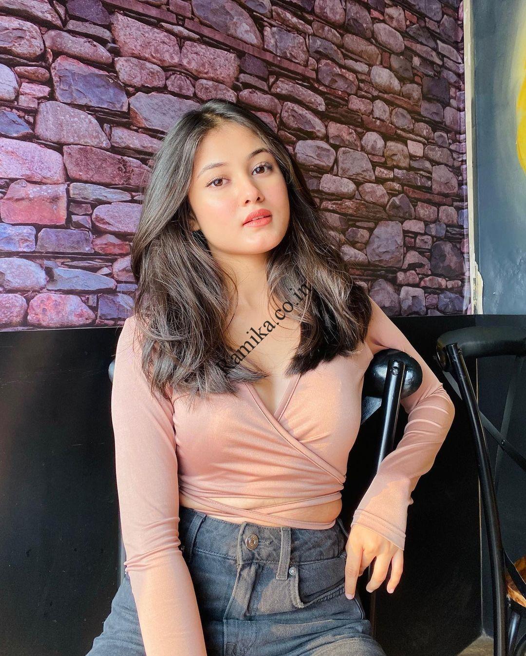 Call Girls In Sidhartha Nagar 9711014705 Escort Service