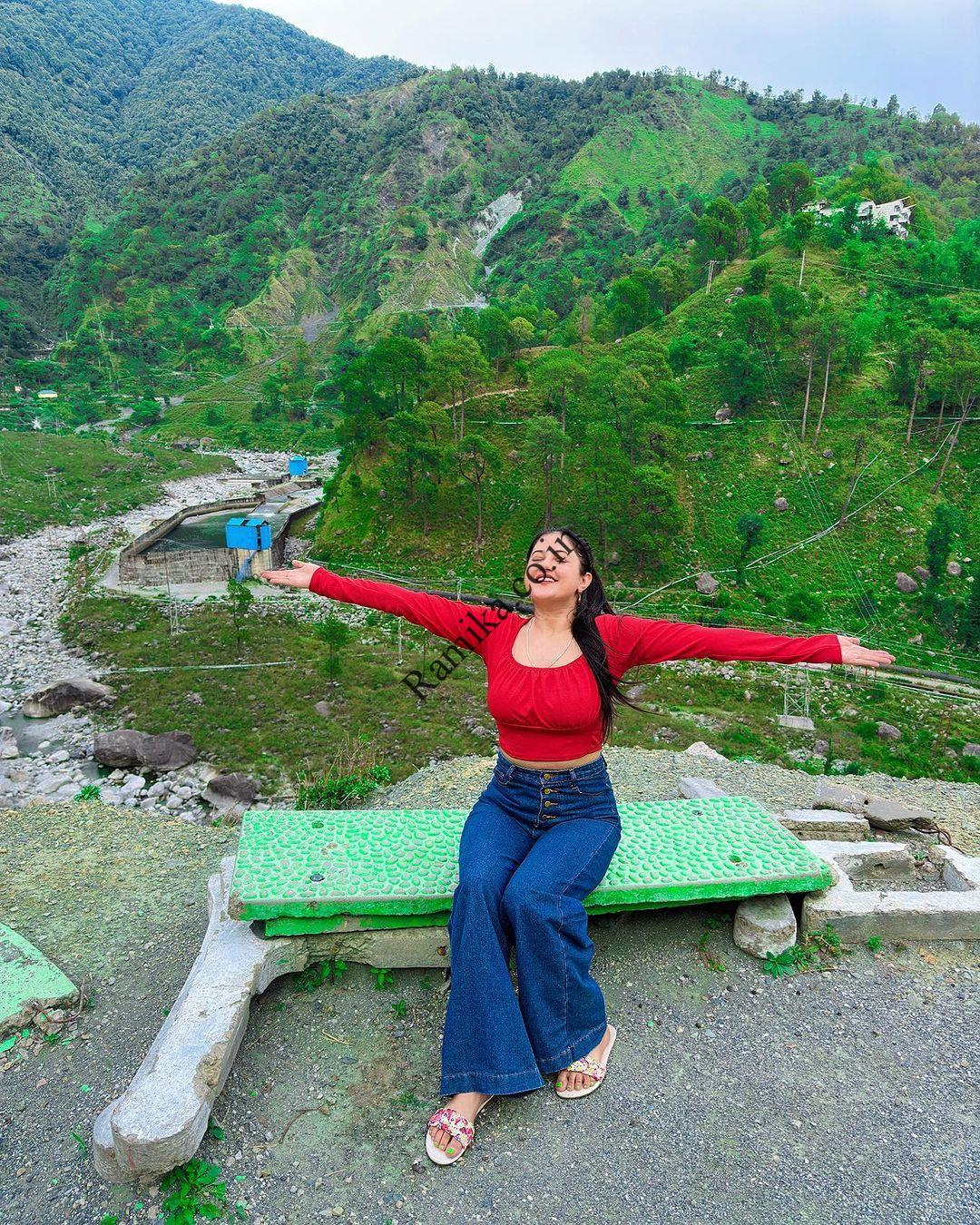 Call Girls in Sarai Rohilla ((9643900018)) Escort Service Delhi Ncr