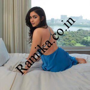 823420f4486c4-eb27-49de-84aa-54cf9527b946-1