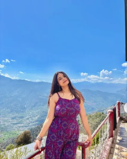 Hi Profile✔️ Young Call Girls in Sarojini Nagar(Delhi) 8447088065