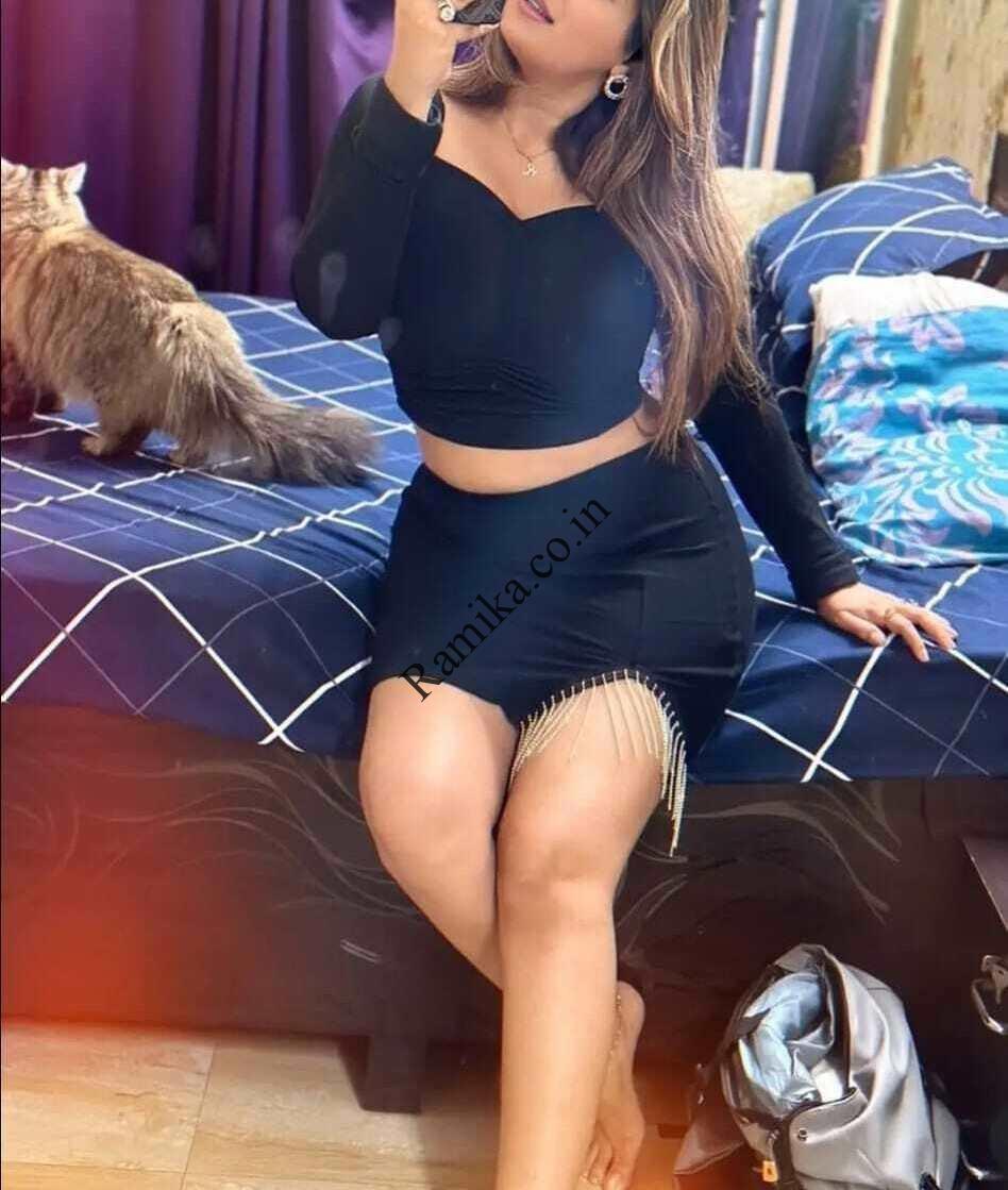 Call Girls in Hauz Khas 8448224330 Premium Escort Service