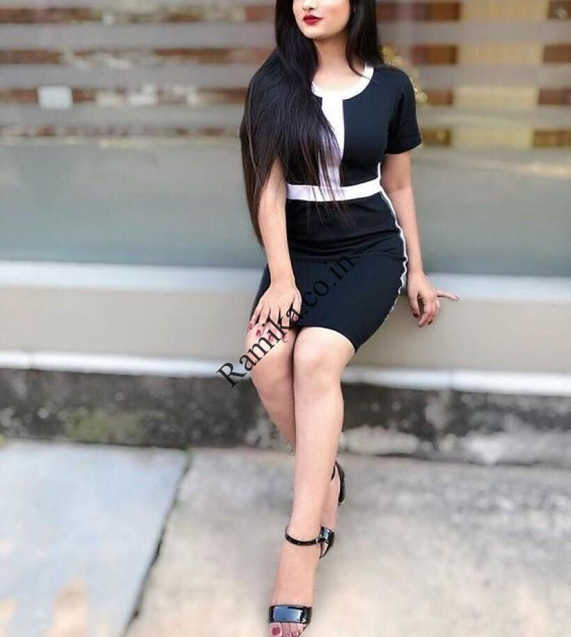 Call Girls in Kalindi Kunj 8448224330 Premium Escort Service