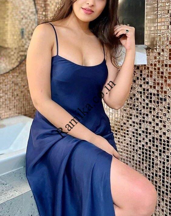 Call Girls in Safdarjung Enclave 9310318173 Escort Service Delhi