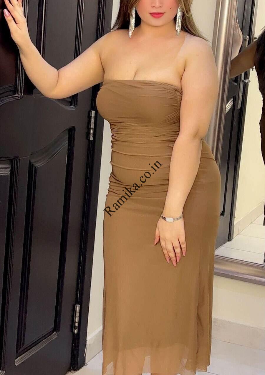 Call Girls in Karol Bagh 8448224330 Premium Escort Service