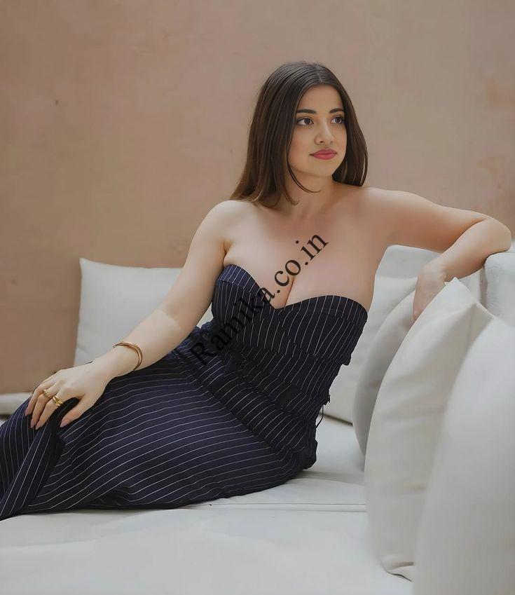 Call Girls In Jhandewalan Delhi @ – “ 8447074457 ” Delhi Escorts Service