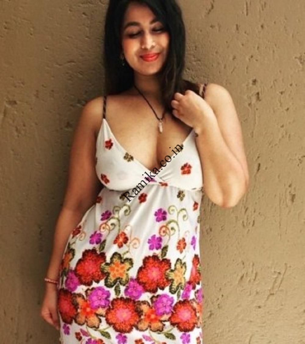 69 ⅍↠Call Girls In Dwarka Sec-08 Metro Delhi |⅍ ↠ 9711794795