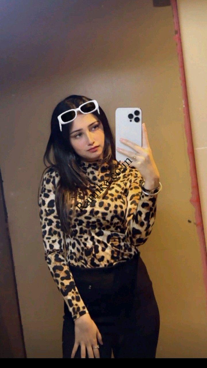Gurgaon Sector 8 Call Girls 🔥 Hotel & Home Service ☎