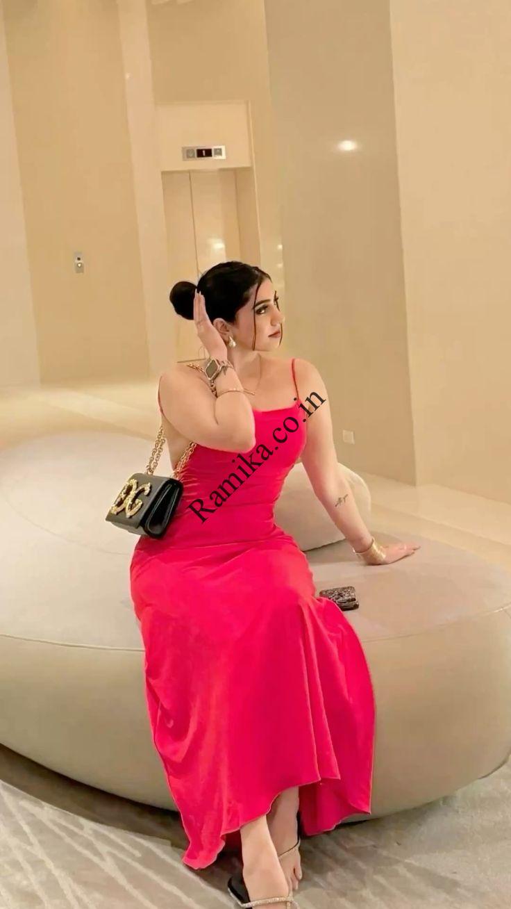 Gurgaon Sector 17 Call Girls 🔥 Hotel & Home Service ☎