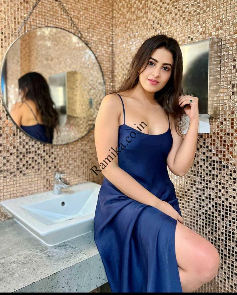 Call Girls in Saket Delhi ꧁❤𝟕𝟔𝟒𝟓𝟵𝟵𝟬𝟒𝟵𝟓❤꧂ Cheap Rate