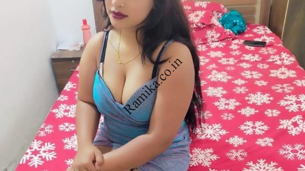 Pahadi-Escorts-in-Delhi