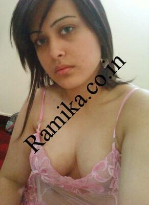 indian-college-girls-hot-images-9