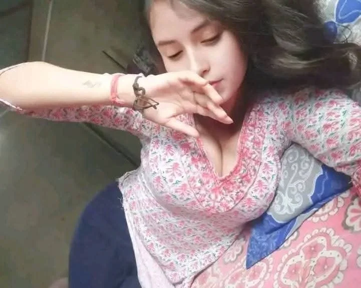 (Low rate) Hote ? Call # girls* In DLF Phase 2 Gurgaon (💯 call 99 ❤️58 🌹62 💏66 🥰94)