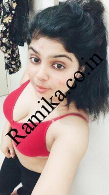 Big-boobs-NRI-Muslim-girl-nude-selfies-002-1