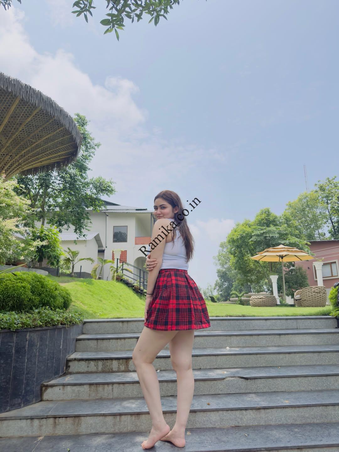 Call Girls In Rohini Extension 𝟗𝟕𝟏𝟏𝟎𝟏𝟒𝟕𝟎𝟓 Escort Service