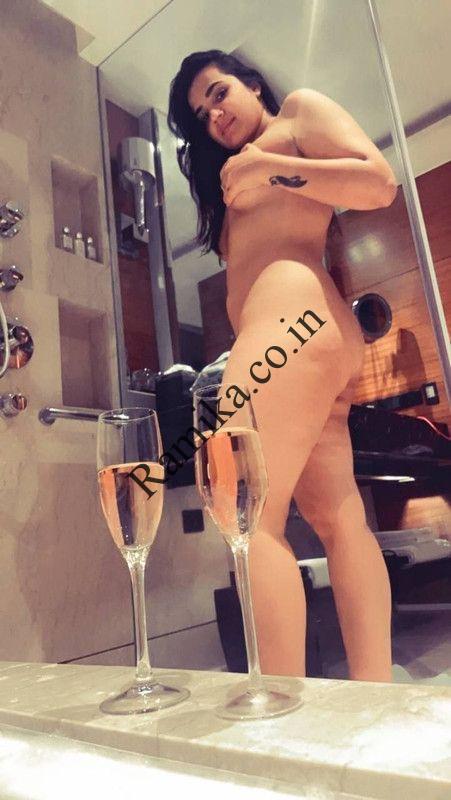 69 ⅍↠ Call Girls In Ashok Vihar (Delhi)➙❥9711-(01)-4705》