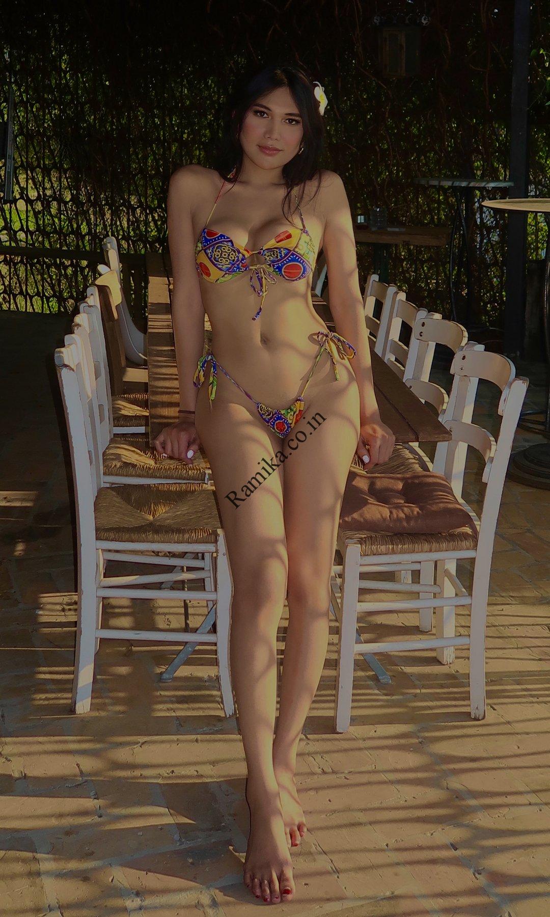 Low rate call girl in Gurgaon Sushant Lok Phase II Delhi escort service