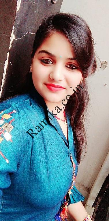 Top model college call girl service available in