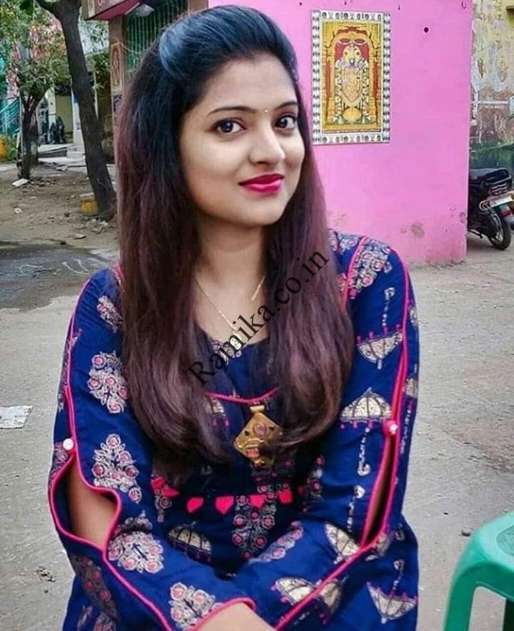 Top model college call girl service available in