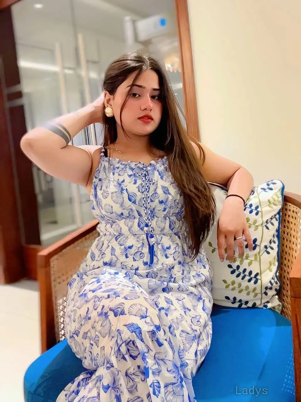 Independent Call Girls ☎️꧅ ✔️ call Girls service At Home in Saket, Delhi