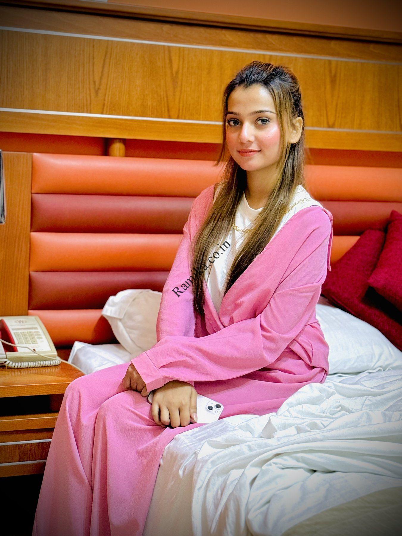 Call Girls in Safdarjung Enclave Delhi⎷⎷Call Us