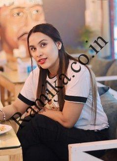 hina-me-staying-south-delhi-escort-in-new-delhi-14611064_listing-4