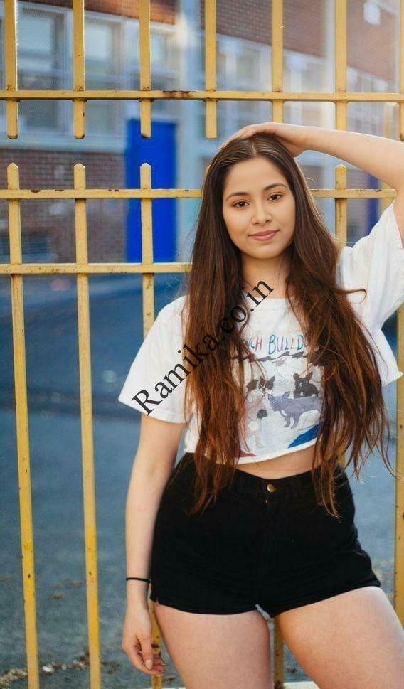 Hot call girl in Noida Sector 22Delhi escort service