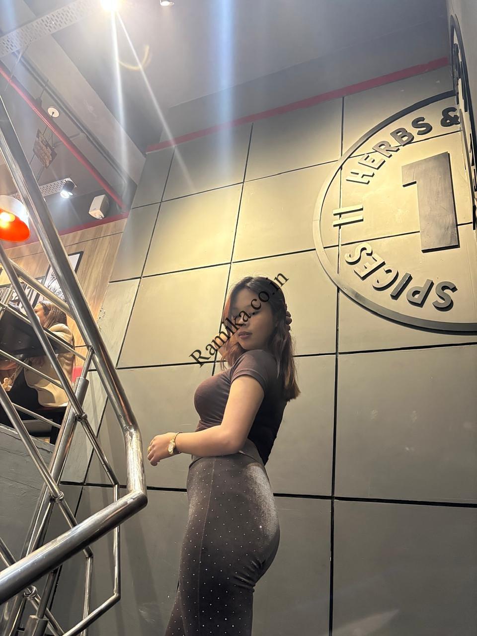 Low rate call girl in Gurgaon Sector 102ADelhi escort service