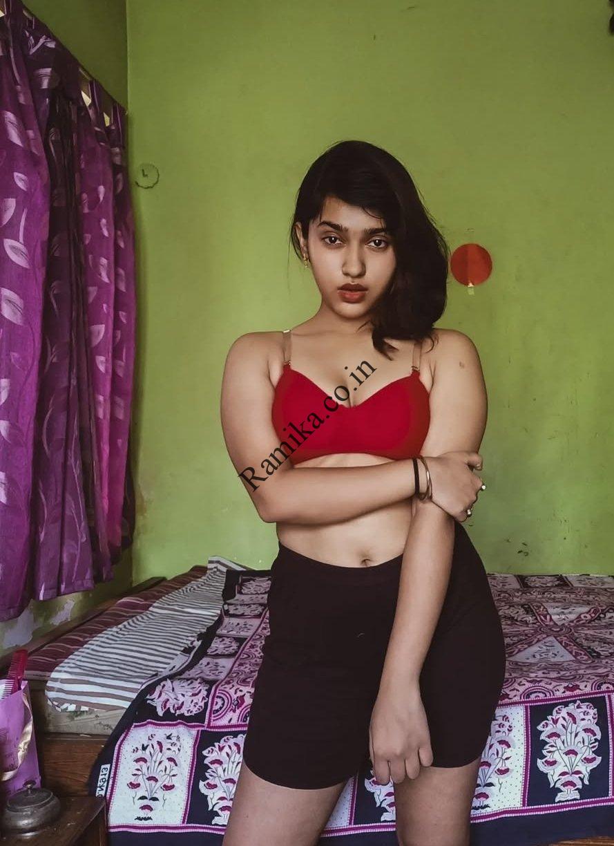 Low rate call girl in Gurgaon Sector 111 Delhi escort service