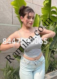 Call Girls In Rohini Delhi(Delhi) ☎️꧅ ✔️
